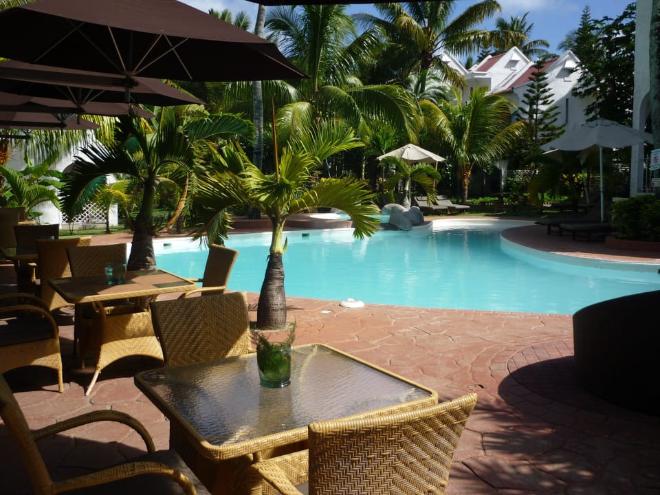 Nur ein kleiner Pool, dafür ein großes Meer Ocean Villas Hotel