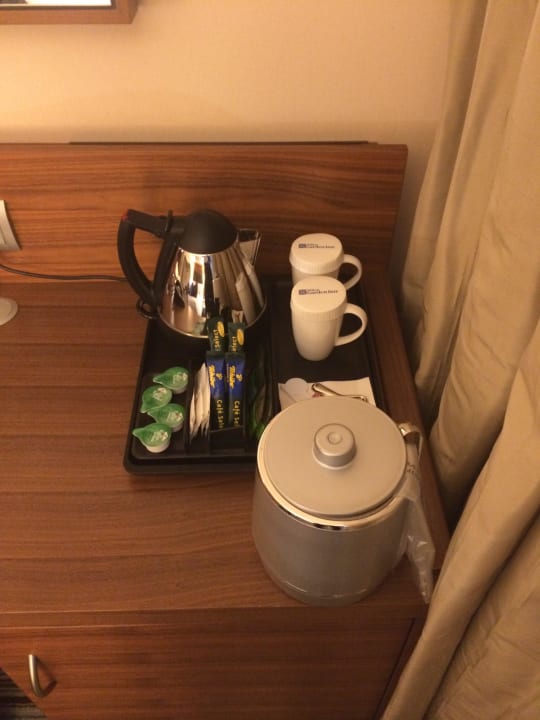 Kaffee und Teezubereiter Hilton Garden Inn Frankfurt Airport
