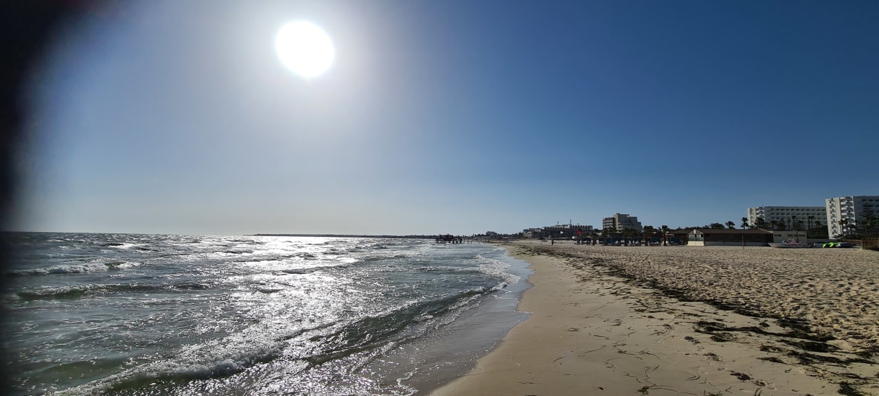 Strand Hotel Club Tropicana & Spa