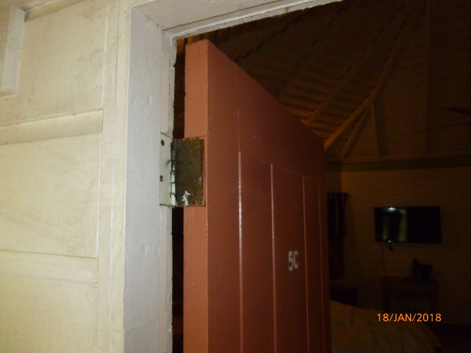 Zimmer Samsara Cliff Resort