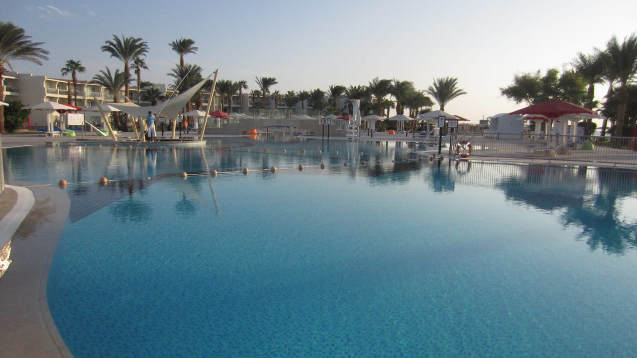 Pool Amarina Abu Soma Resort & Aquapark