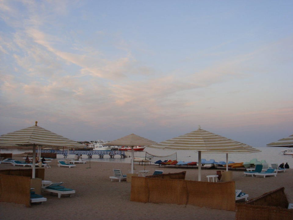 Пляж Menaville Safaga