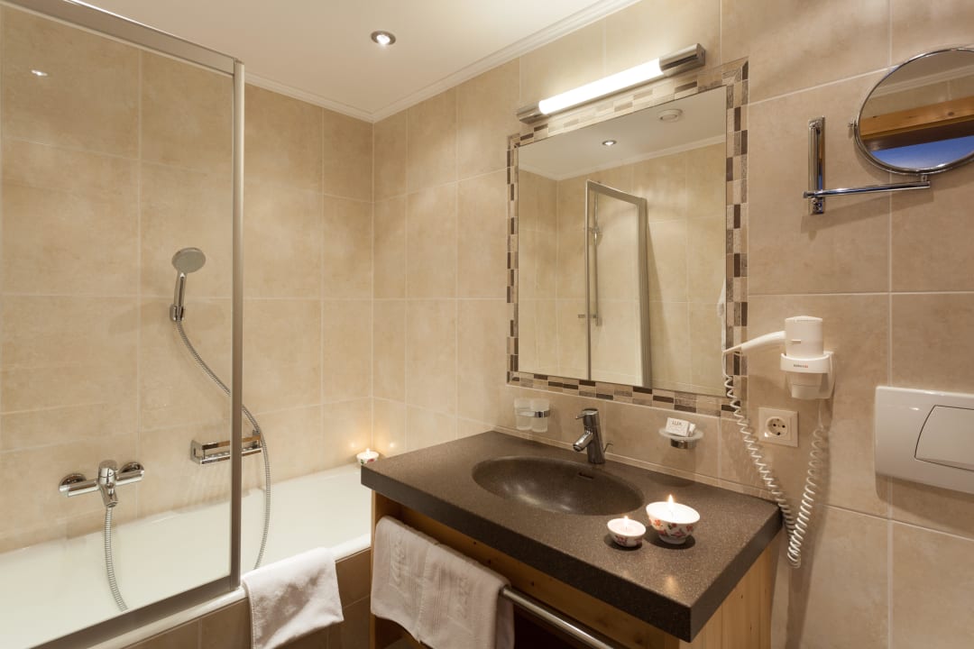 Alle Badezimmer neu! Hotel Augarten