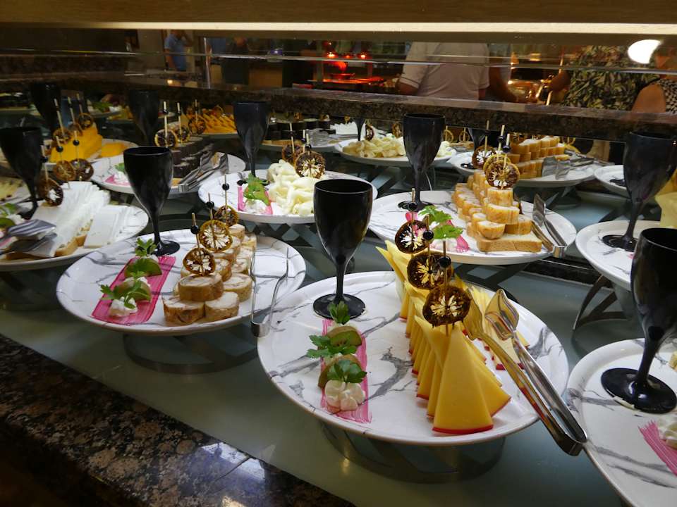 Gastro Alba Queen Hotel