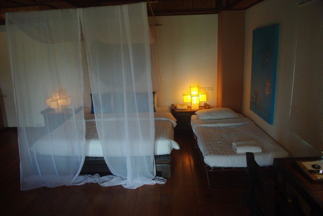 Doppelbett mit Zusatzbett Hotel Saboey Resort & Villas