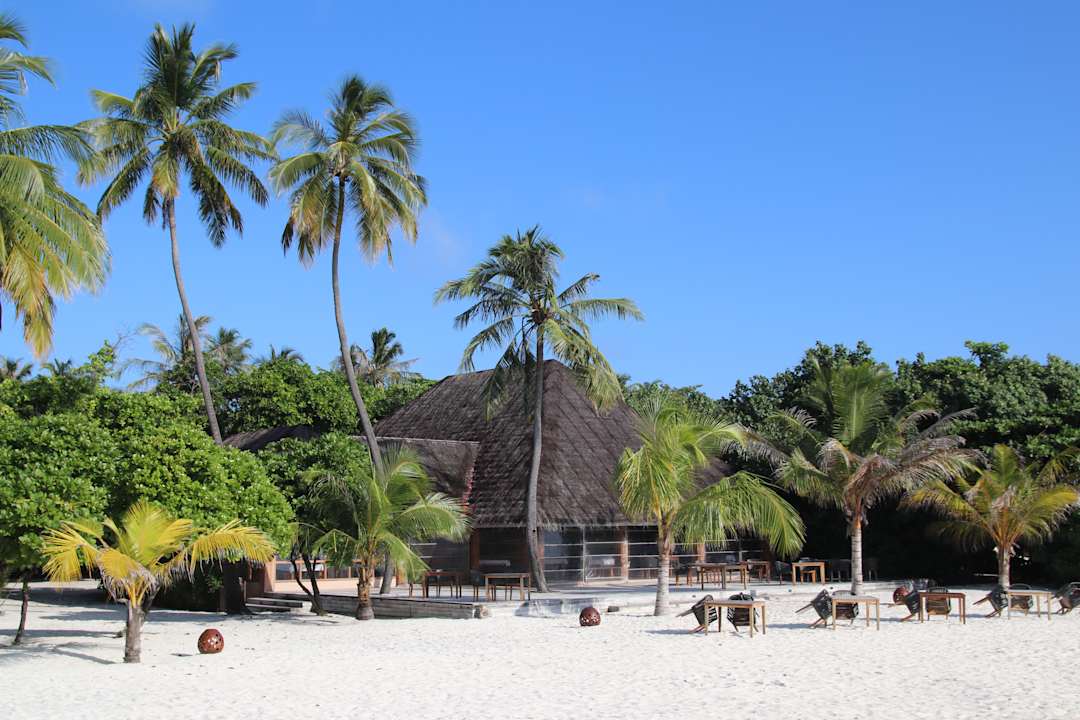 Außenansicht Kudafushi Resort & Spa