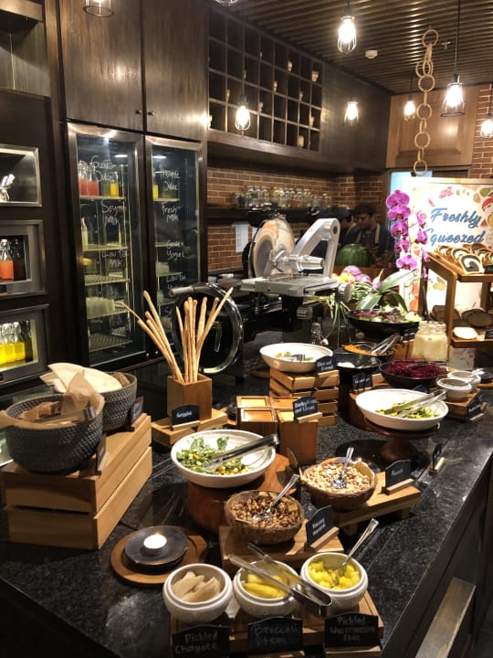Gastro Hotel Indigo Bali Seminyak Beach