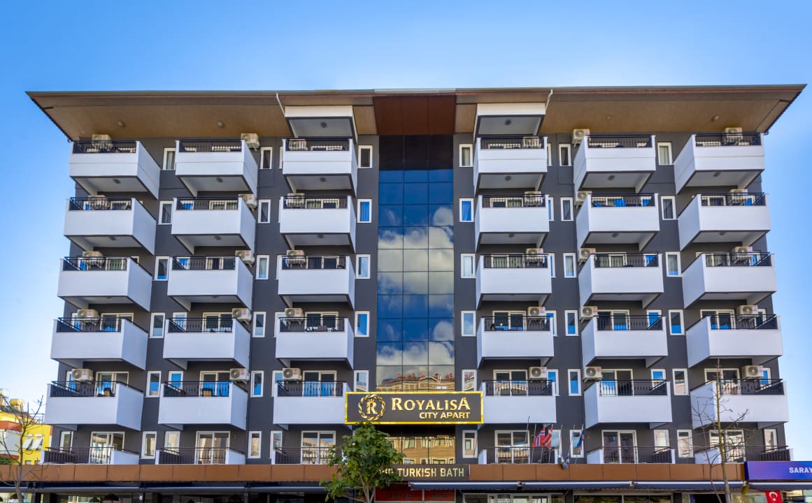 Außenansicht Royalisa City Apart Hotel