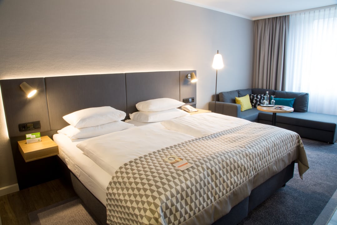 Zimmer Holiday Inn Düsseldorf-Neuss