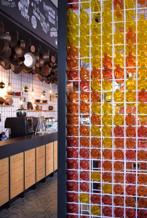 Gastro Hampton by Hilton Dubai Al Seef