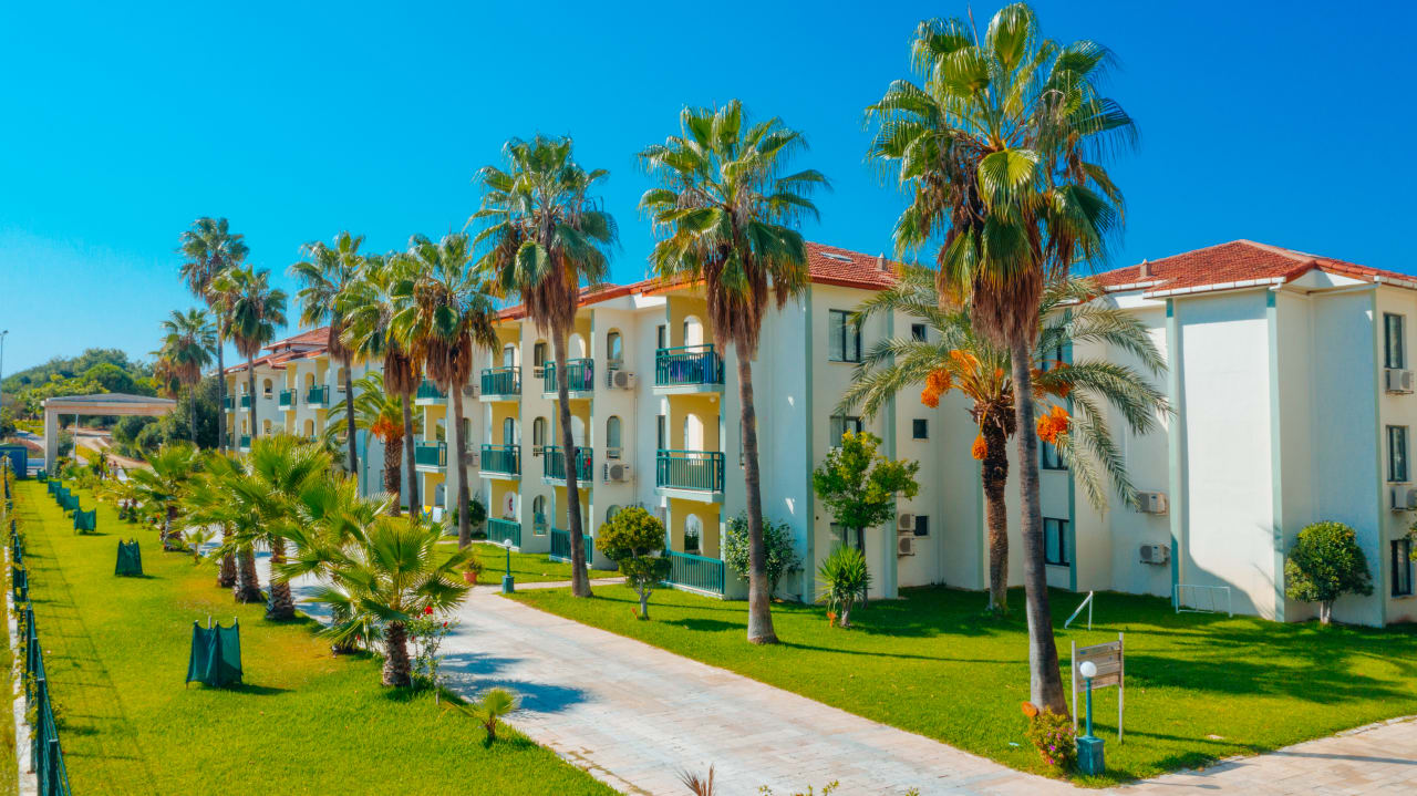 Außenansicht Hotel Süral Garden
