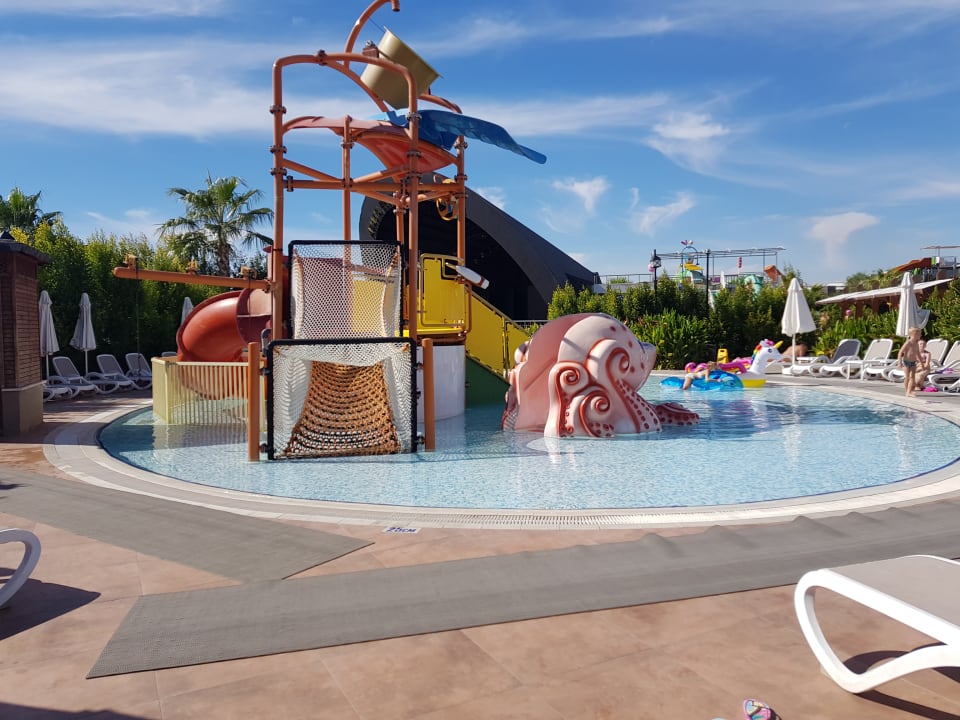 Sport & Freizeit Adalya Elite Lara