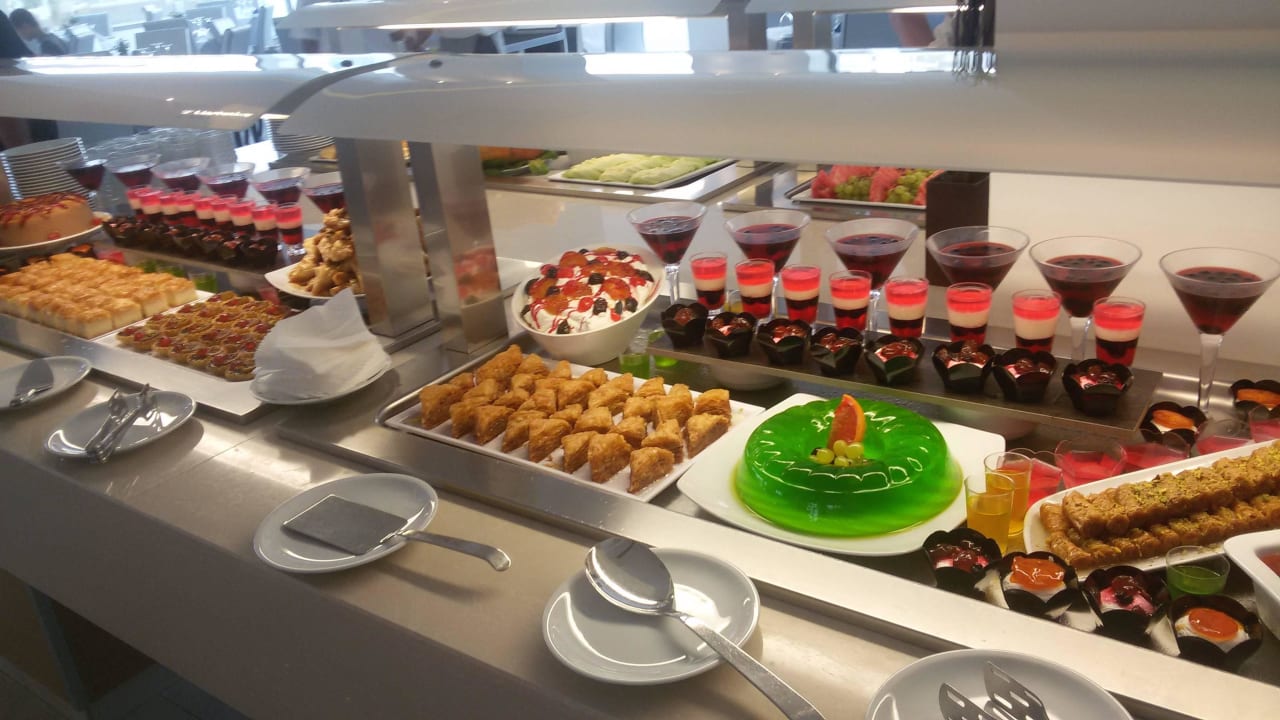 Dessert Asterias Beach Resort