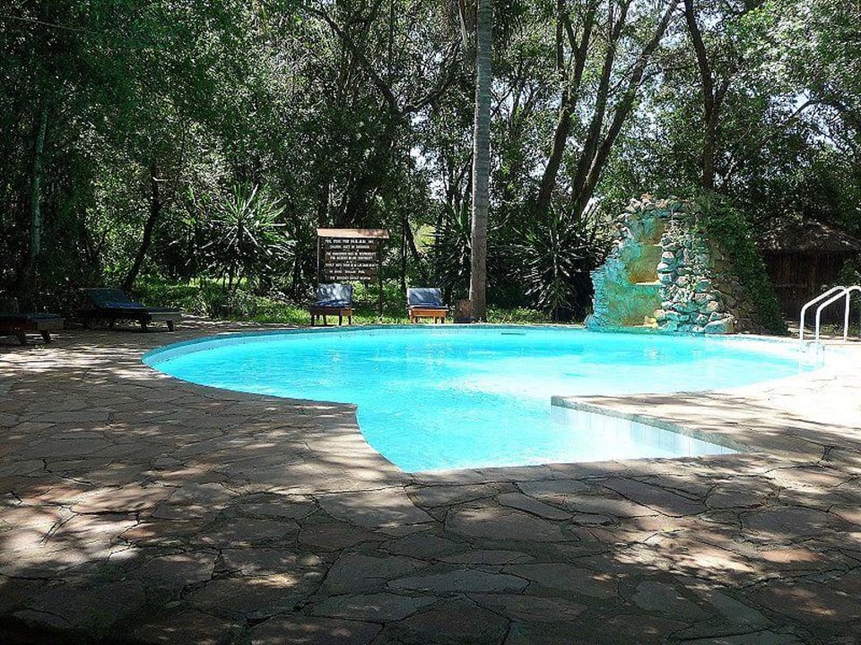 Der Pool des Intrepid Tented Camp Mara - Intrepids