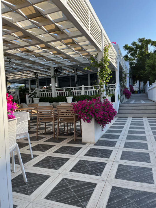 Gastro Can Garden Resort