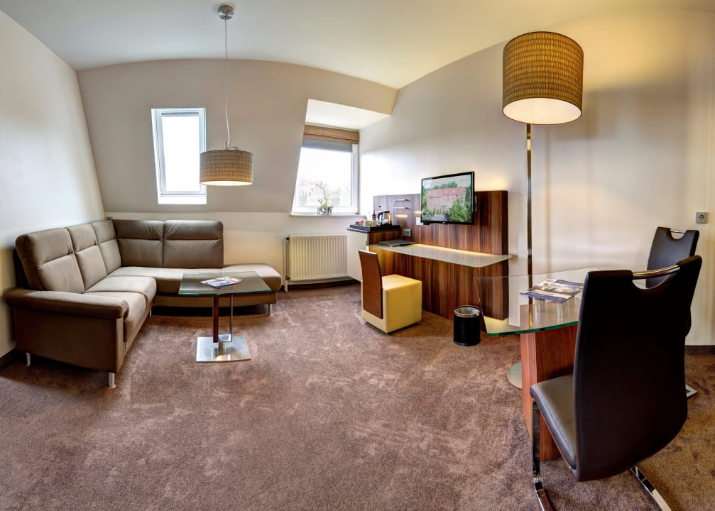 Wohnbereich Suite  NordWest-Hotel Am Badepark