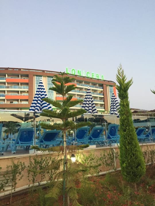 Außenansicht Lonicera Resort & Spa Hotel