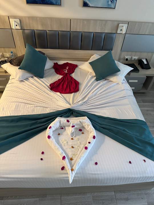 Zimmer Sirena Beach Resort & Spa