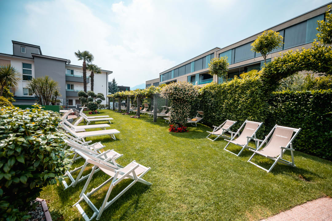 Gartenanlage Ascona Lodge, Pool & Garden Retreat
