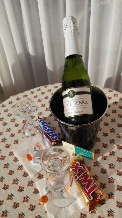 Empfangsgeschenk...Top! Valentin Reina Paguera