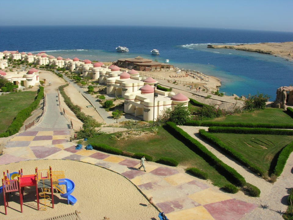 Widok z głównego budynku  Siva Golden Bay Makadi