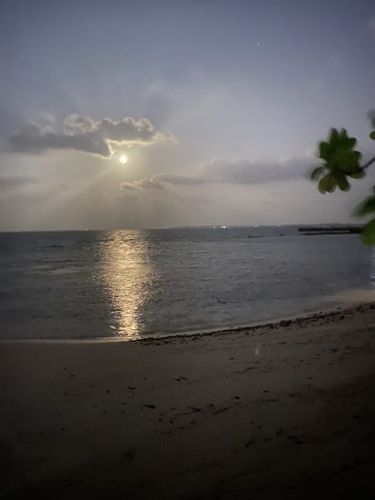 Strand Equator Village Resort