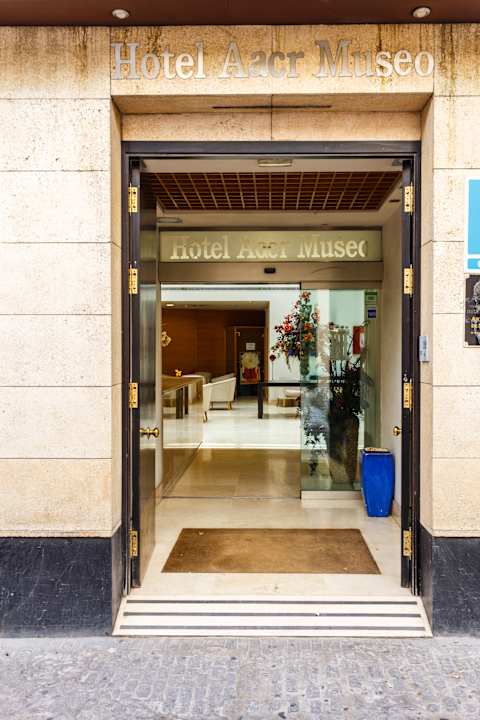 Lobby Hotel Aacr Museo