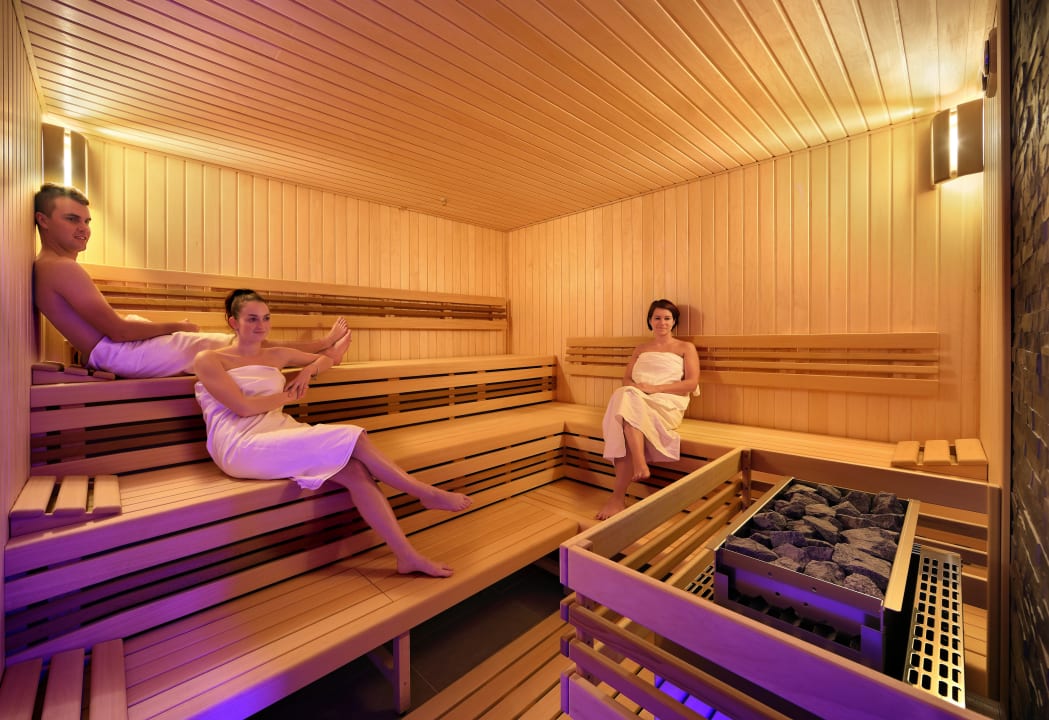 Sport & Freizeit Hotel Resort Relax