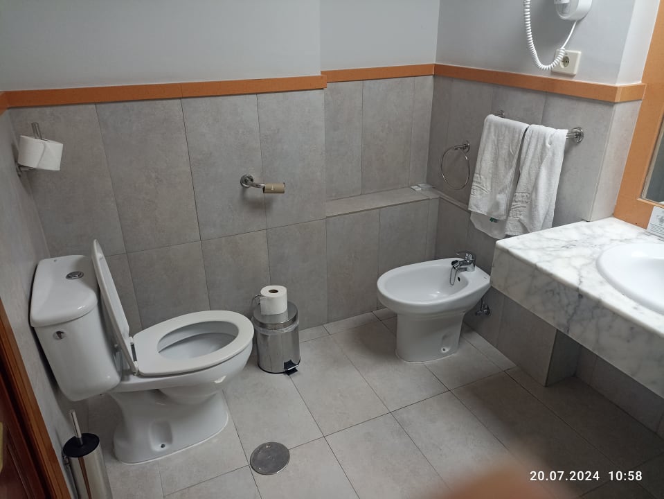 Zimmer allsun Hotel Lucana