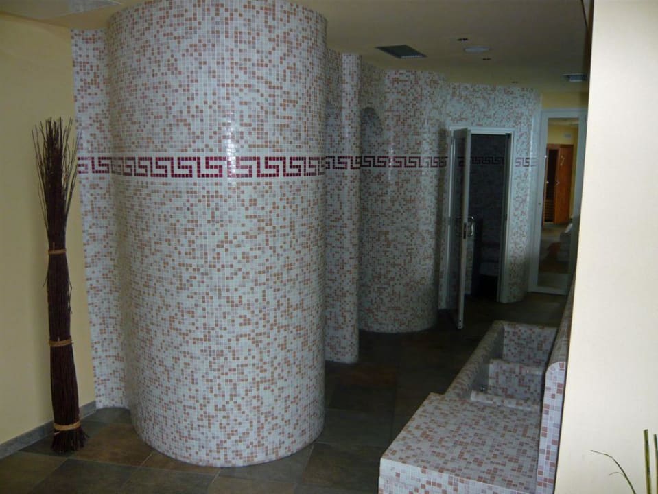 Aromaduschen im Wellnessbereich Natur Resort Panorama