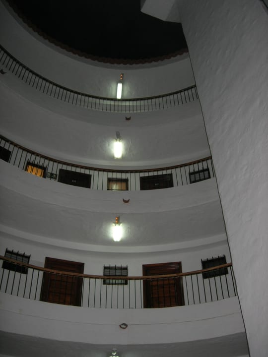 Das Treppenhaus Servatur Playa Bonita