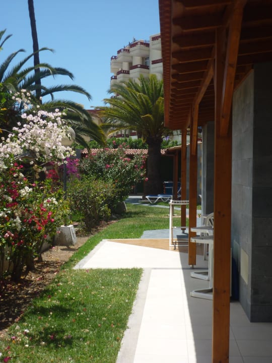 Außenliegender Bungalow HL Miraflor Suites Hotel