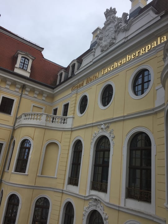Außenansicht Hotel Taschenbergpalais Kempinski Dresden