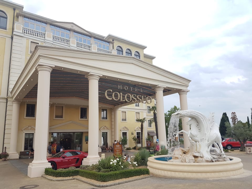 au-enansicht-hotel-colosseo-europa-park-rust-holidaycheck-baden