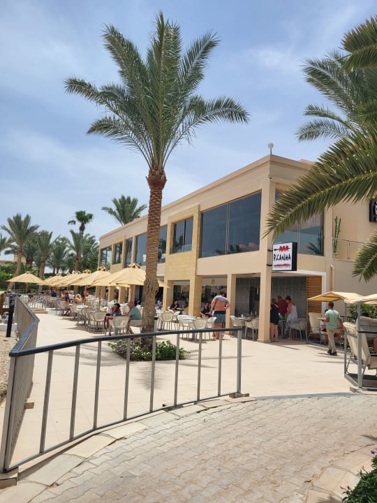 Gastro Serenity Alpha Beach