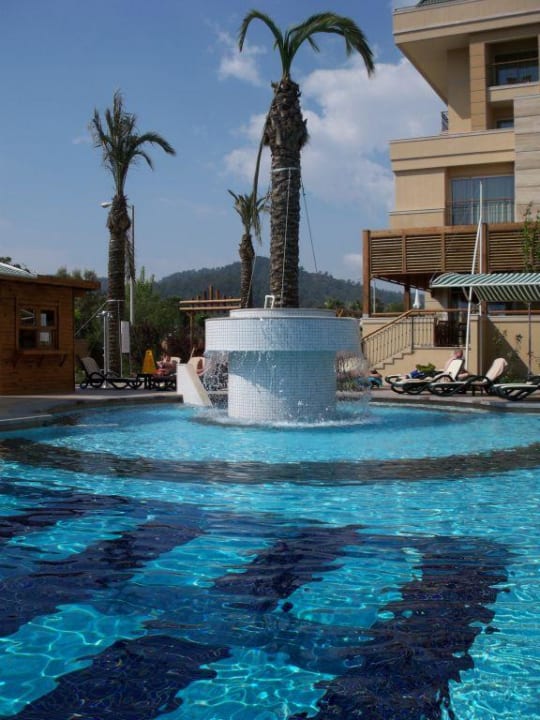 Pool & Whirlpool Crystal De Luxe Comfort Collection