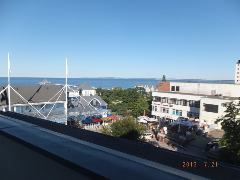 Ausblick Wohnzimmer zu Seebrücke Ferienwohnung Seeschloß Heringsdorf, Appartement 6