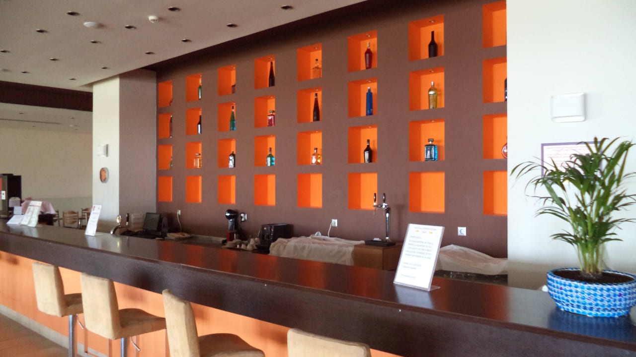 Bar Sol Cosmopolitan Rhodes