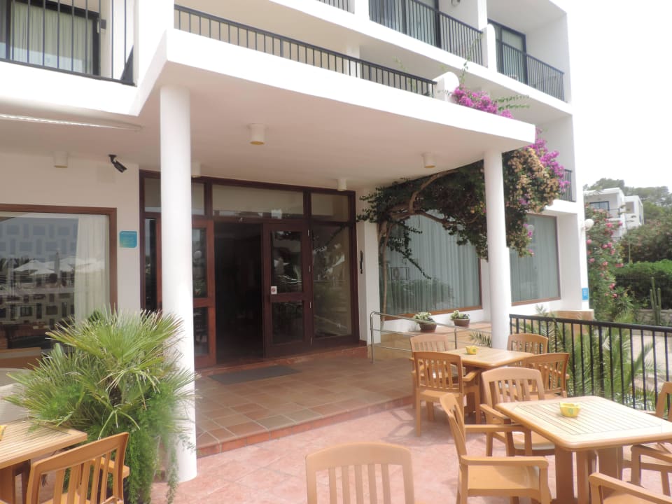 Eingangsbereich Hotel Osiris