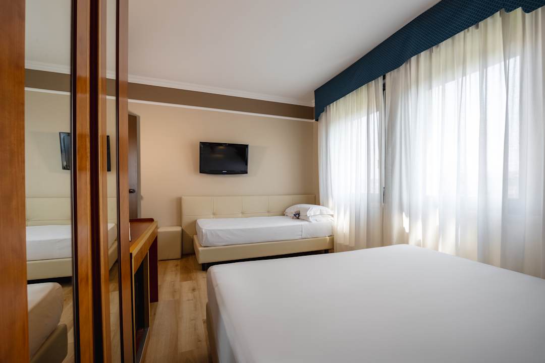 Zimmer iH Hotels Padova Admiral