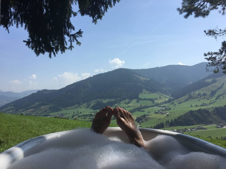 Aussicht im Waldbad PRIESTEREGG Premium ECO Resort