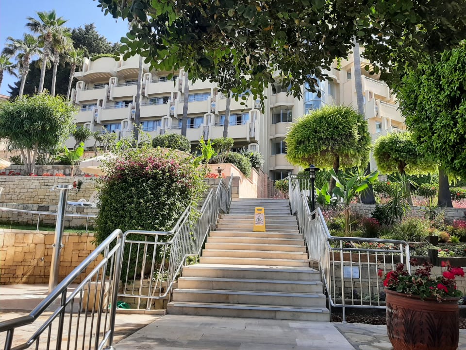 Außenansicht Melas Resort Hotel