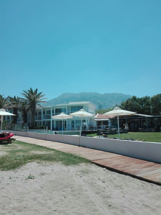 Außenansicht HARPIN Happy Days Beach Hotel