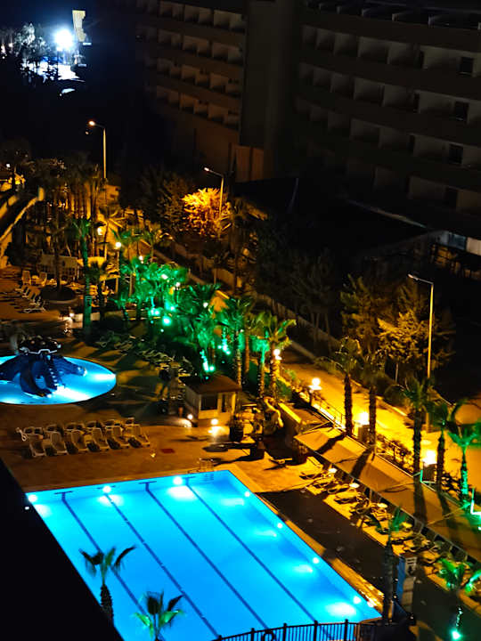 Außenansicht Dizalya Palm Garden