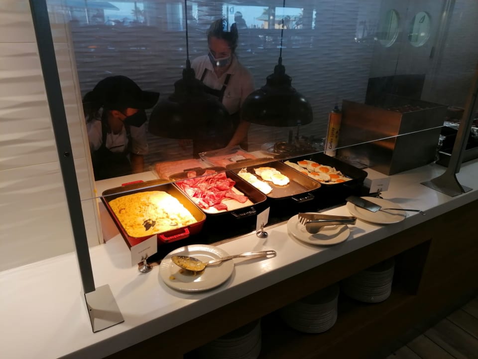 Gastro Arina Beach Resort