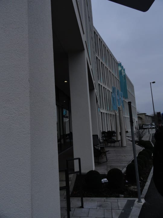 Außenansicht Motel One Köln Waidmarkt