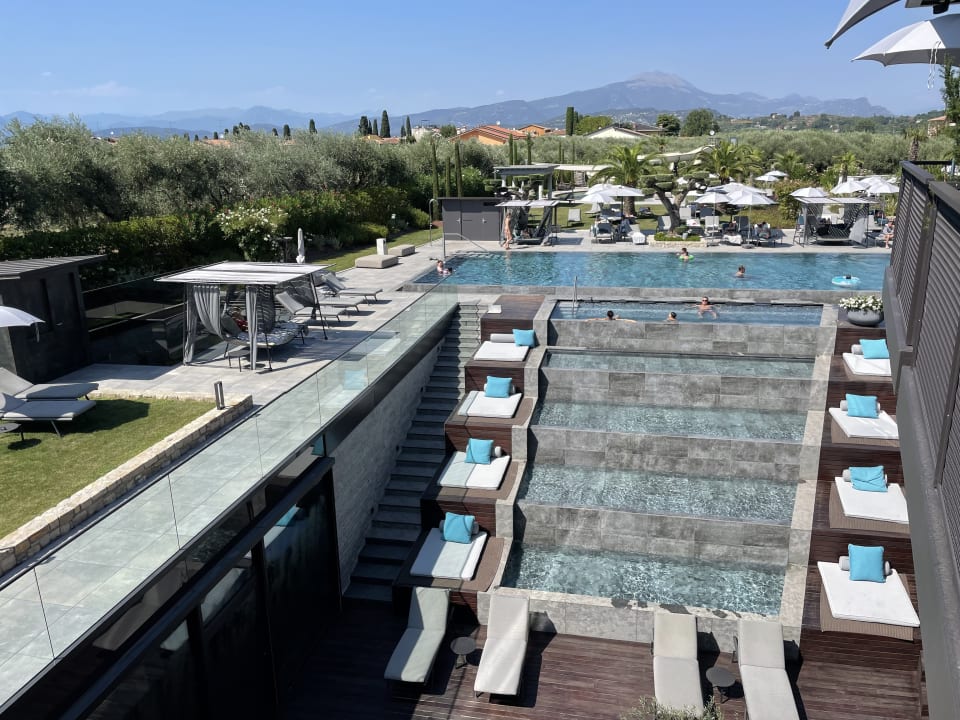 Pool Quellenhof Luxury Resort Lazise