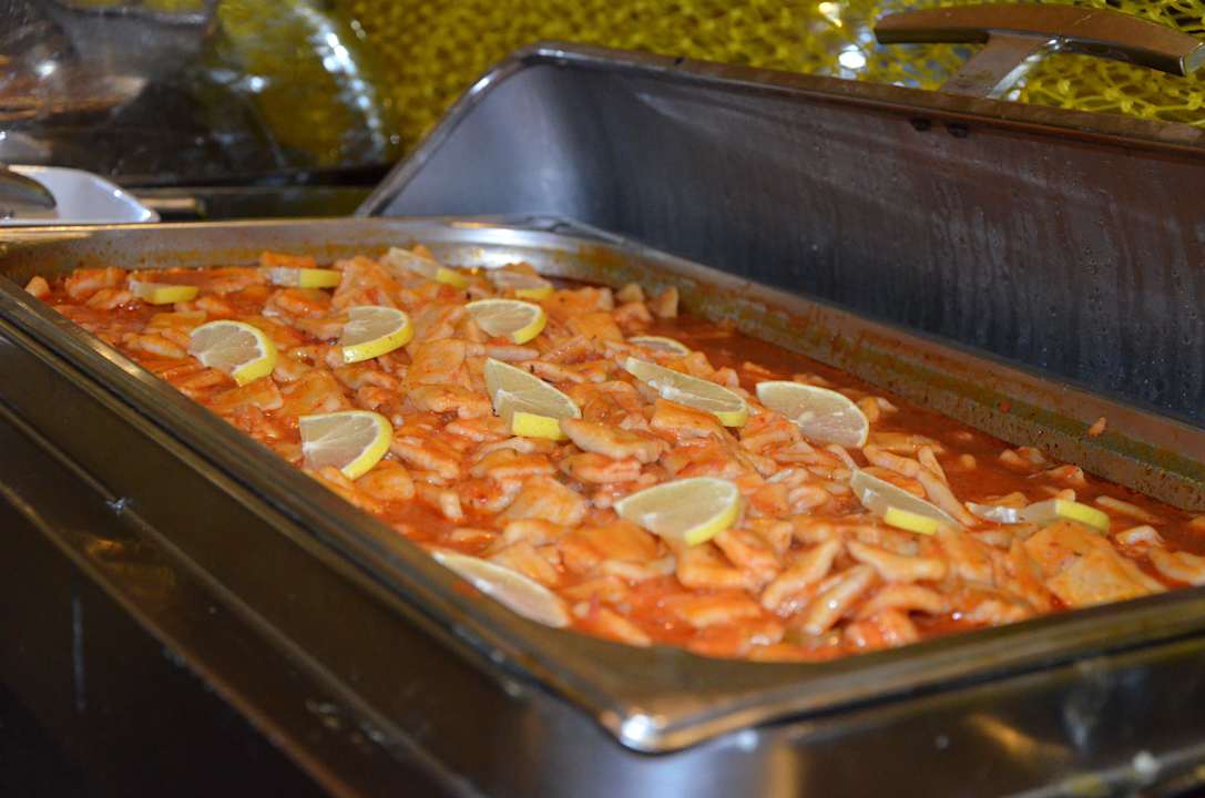 Schmeckt besser als es aussieht Sealife Buket Resort & Beach
