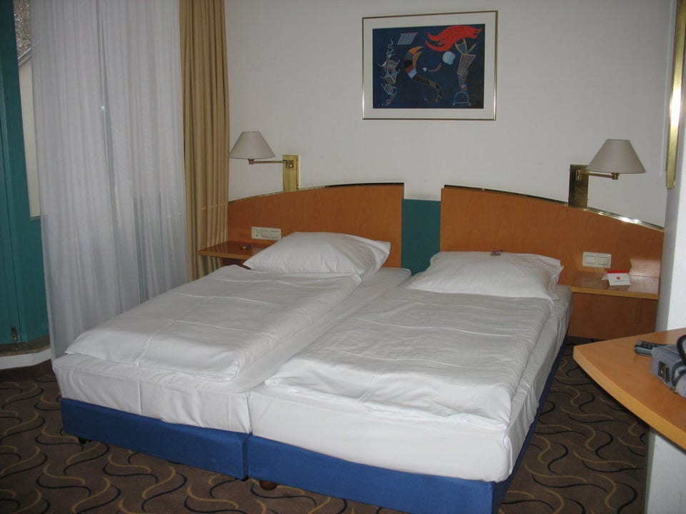 Bettbereich H+ Hotel Limes Thermen Aalen