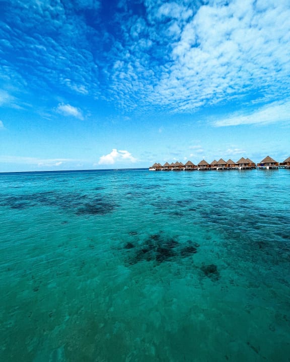 Strand Mercure Maldives Kooddoo Resort